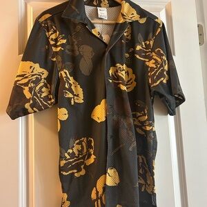 Nike Men's Black and Yellow Floral Shirt